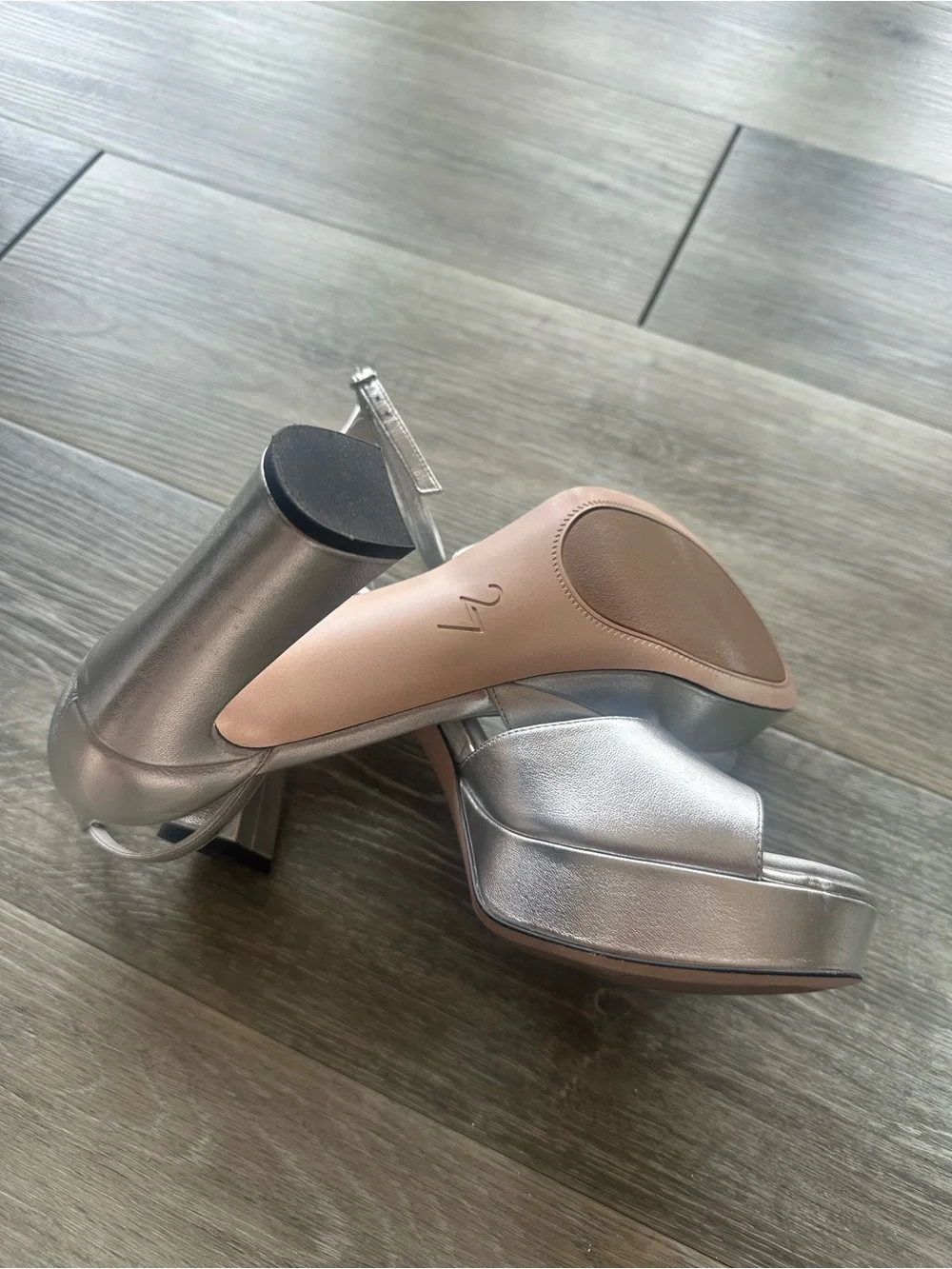 27 EDIT DELPHIE DRESS SANDAL
